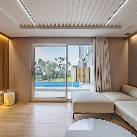 Jeju Family Garden Village ภายนอก รูปภาพ