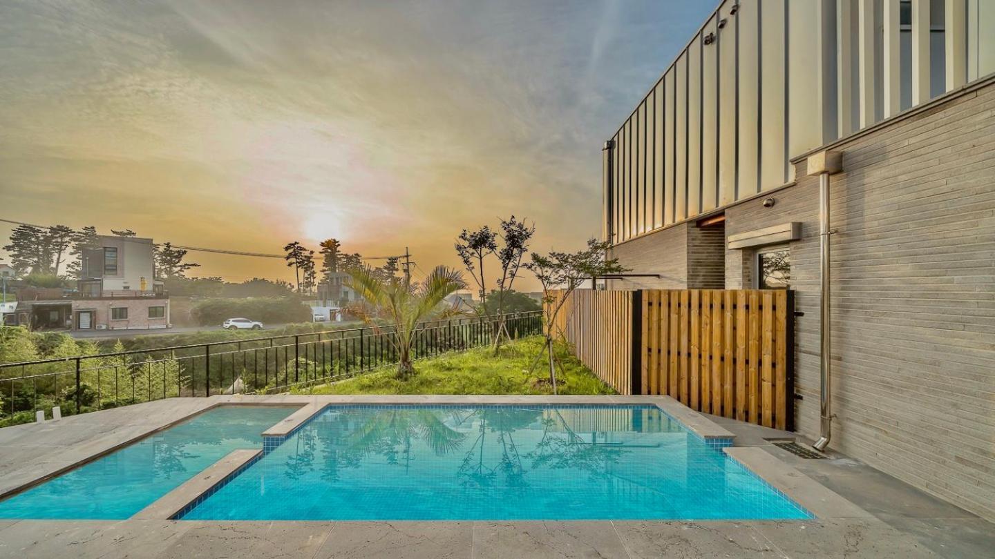 Jeju Family Garden Village ภายนอก รูปภาพ