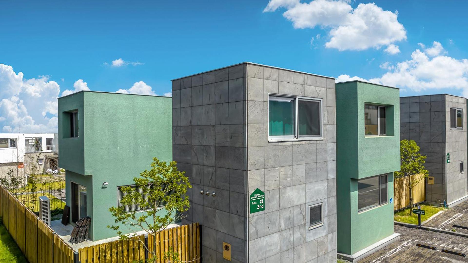 Jeju Family Garden Village ภายนอก รูปภาพ